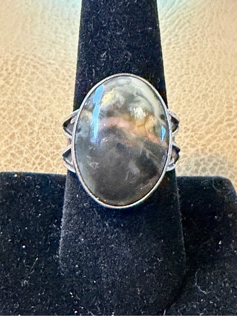 Stainless Steel Green And Gray Agate Cabochon Ring. Size 8.5